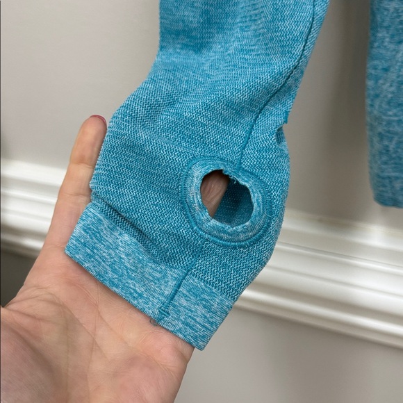 Nike Running Performance 1/2 Zip Women’s Teal Blue Sz XL! - Picture 5 of 8